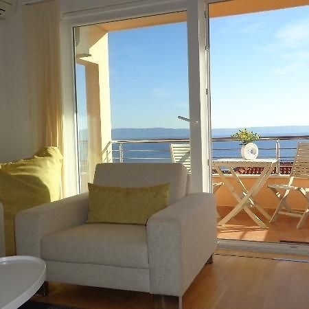 Apartment Lara Makarska Oda fotoğraf
