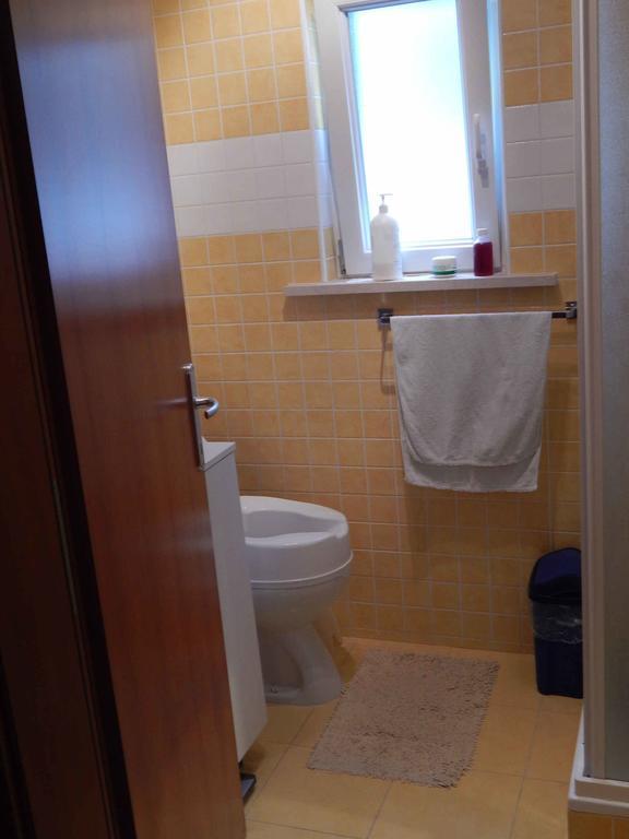 Apartment Lara Makarska Oda fotoğraf